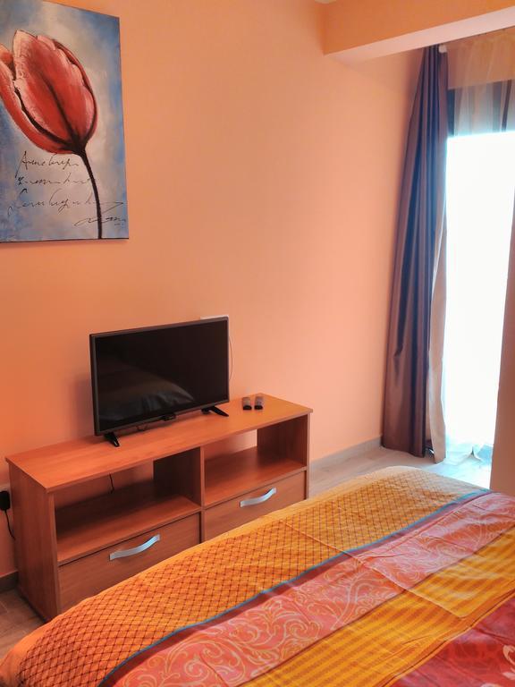 Apartment Sea Space Dobra Voda Bagian luar foto