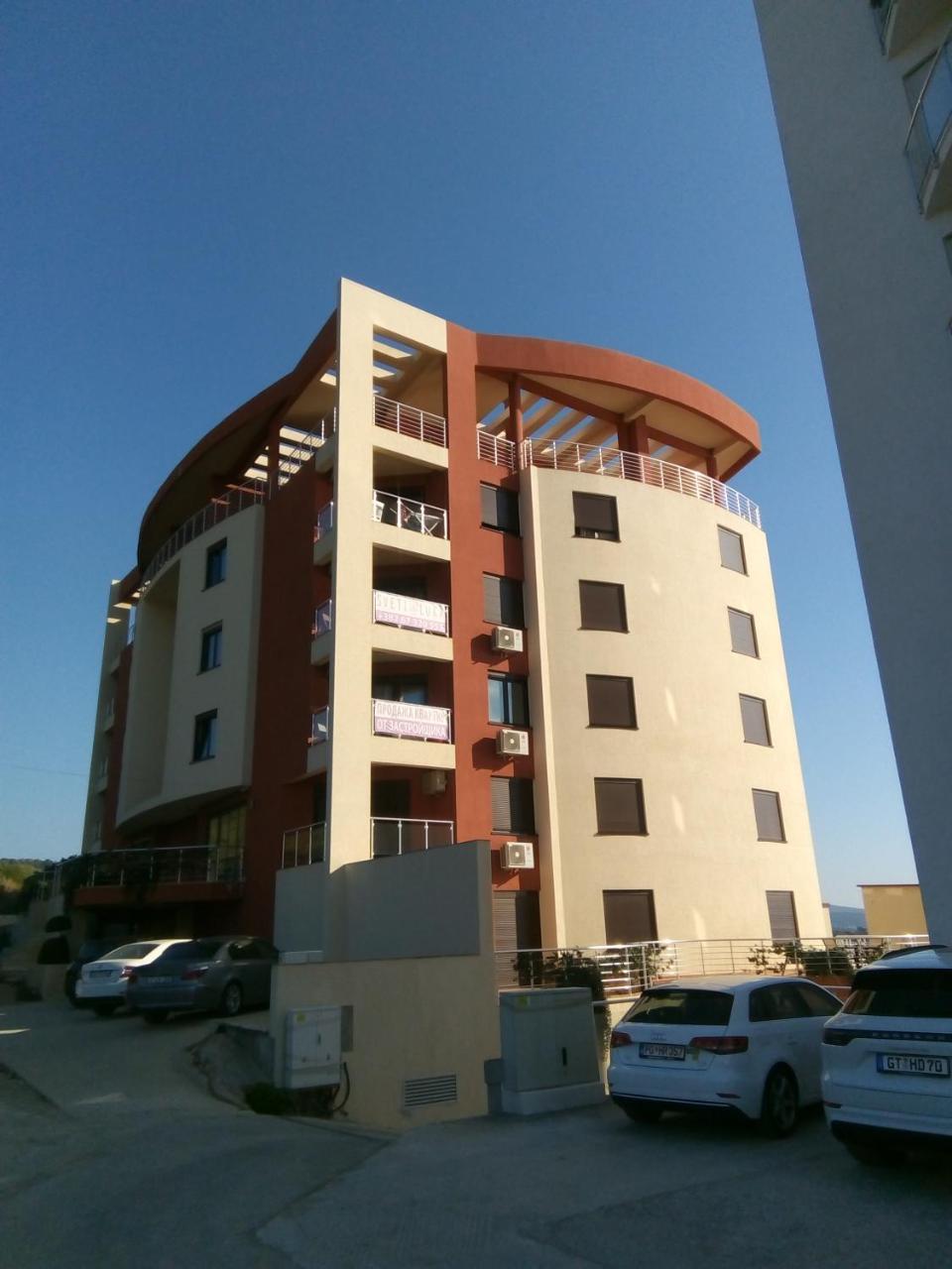 Apartment Sea Space Dobra Voda Bagian luar foto
